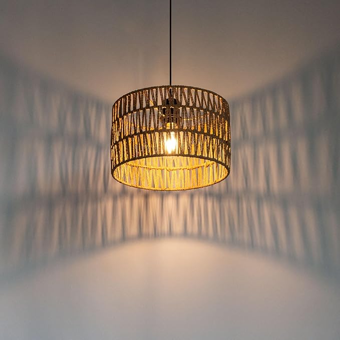 Abajur Boho em Rattan Osasy – Elegância Natural e Aconchegante