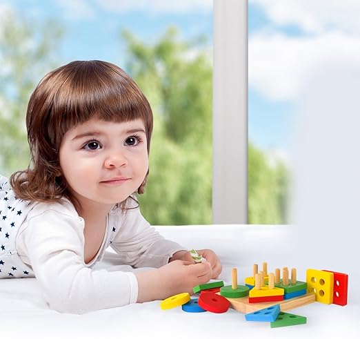 Brinquedo de Empilhar em Madeira – Formas Geométricas Educativas | Boxiki Kids